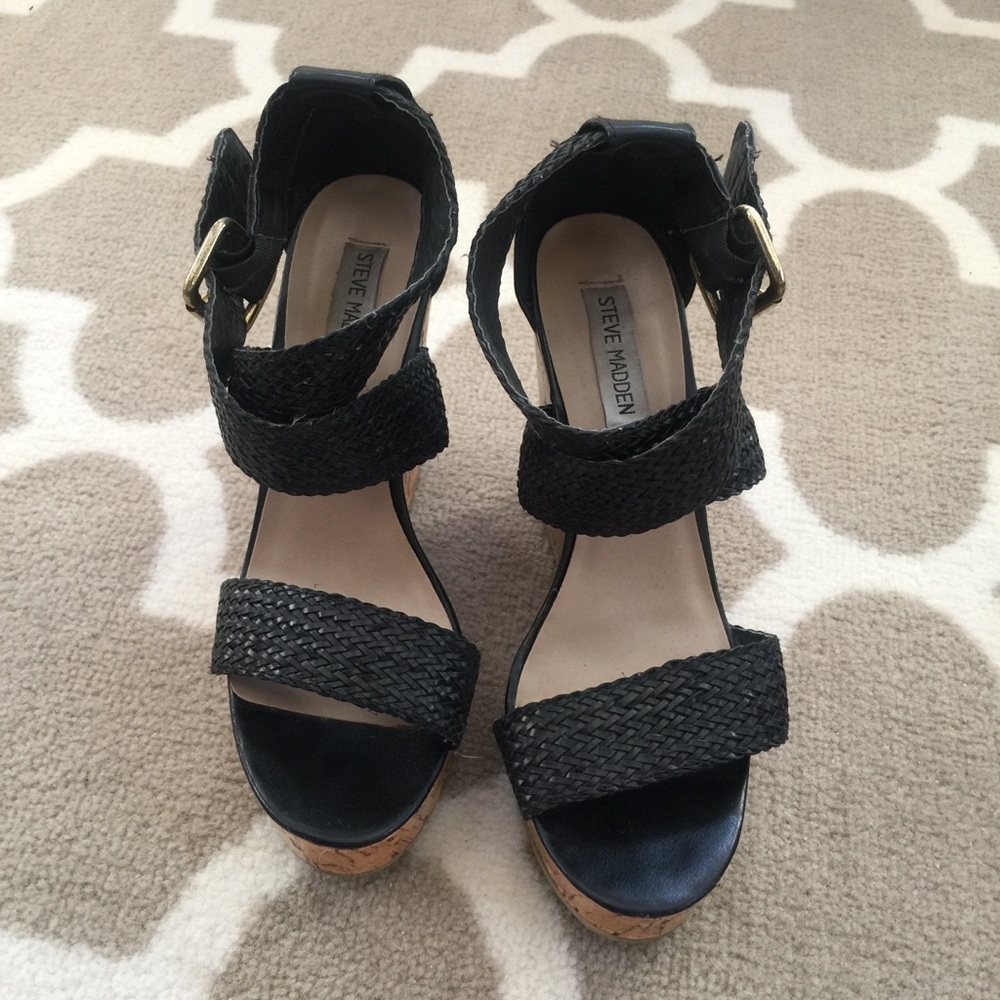 Steve Madden Wedges ❤️